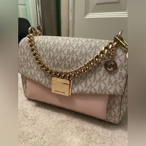 Michael Kors Crossbody Bag